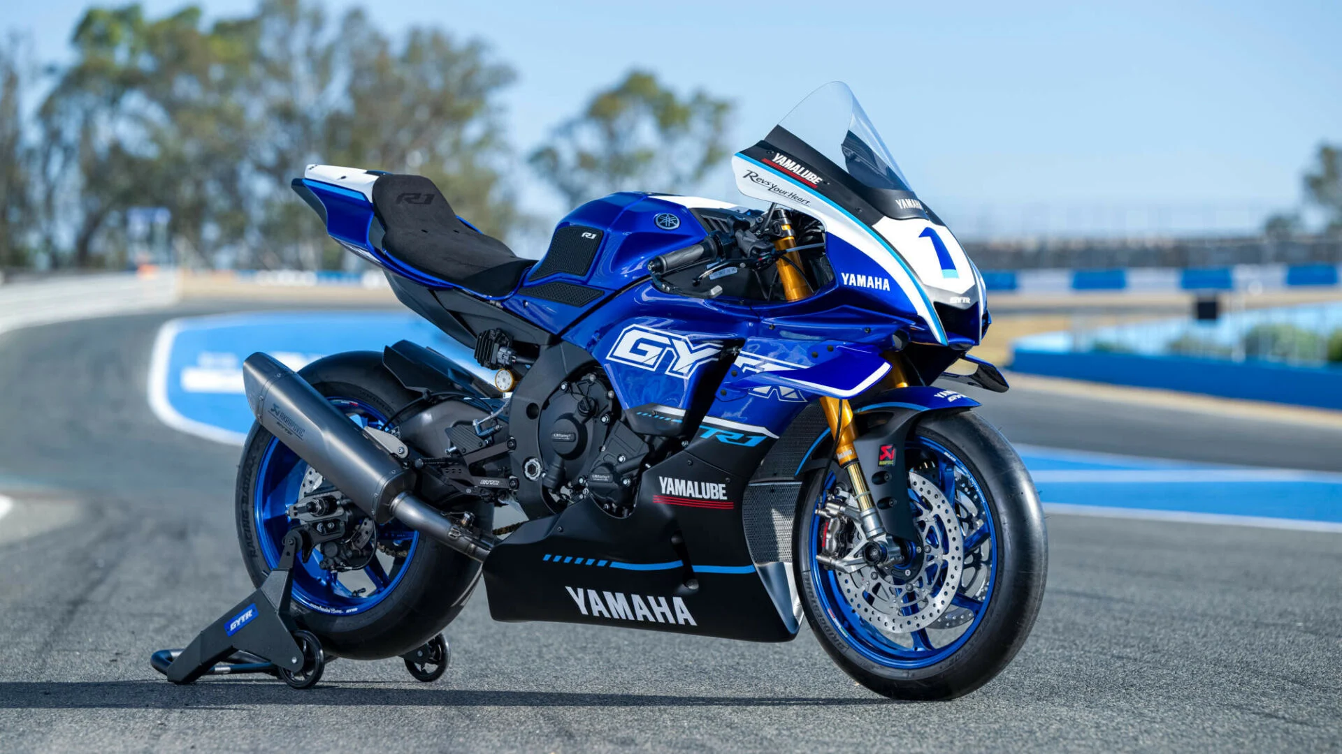 Aprilia RSV4 2023